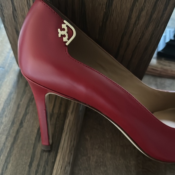 Tory Burch Elizabeth Leather Heels Redstone. Never Worn - Picture 7 of 7